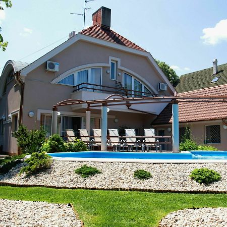 Princess Apartman Siofok Luaran gambar