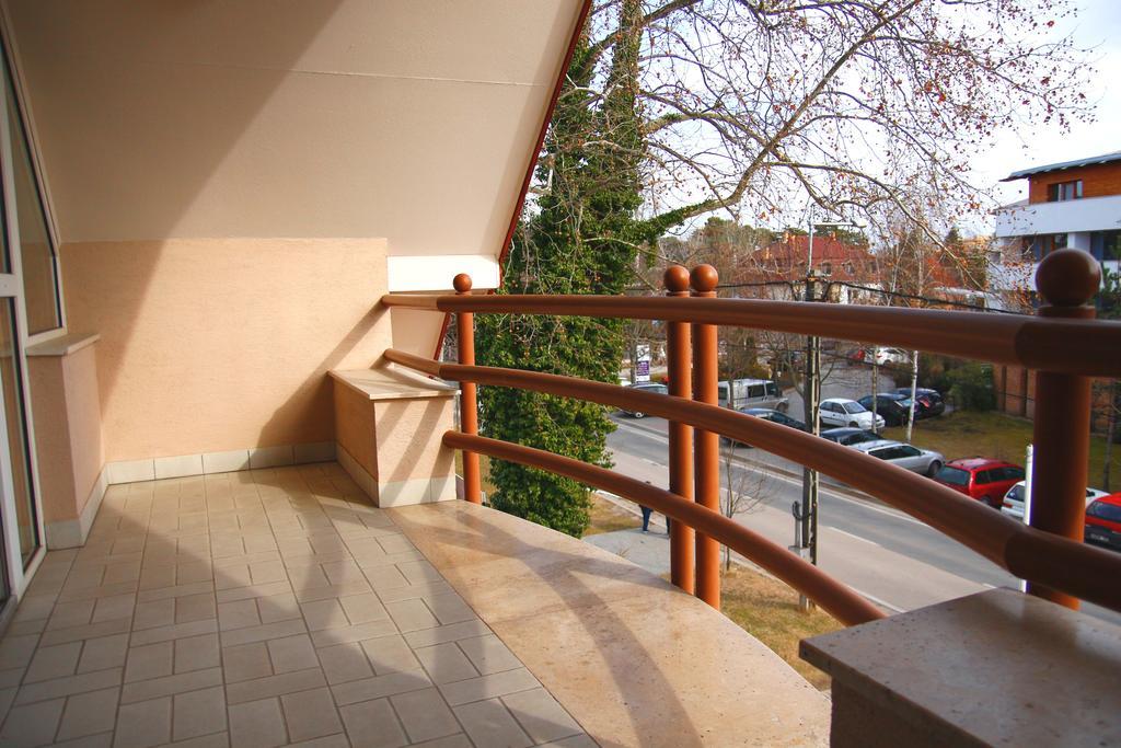 Princess Apartman Siofok Luaran gambar