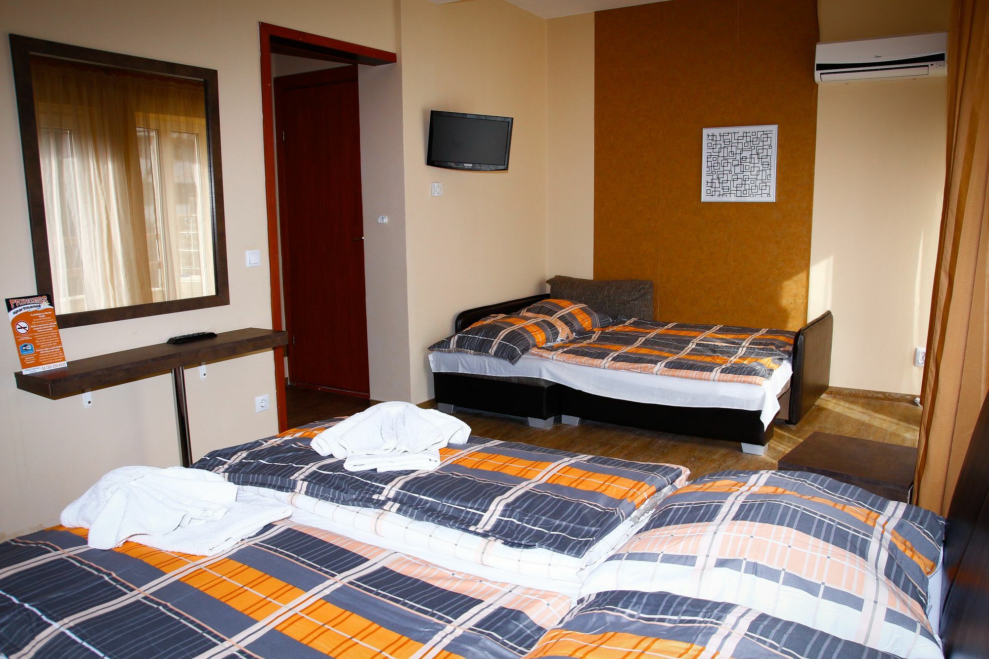 Princess Apartman Siofok Luaran gambar