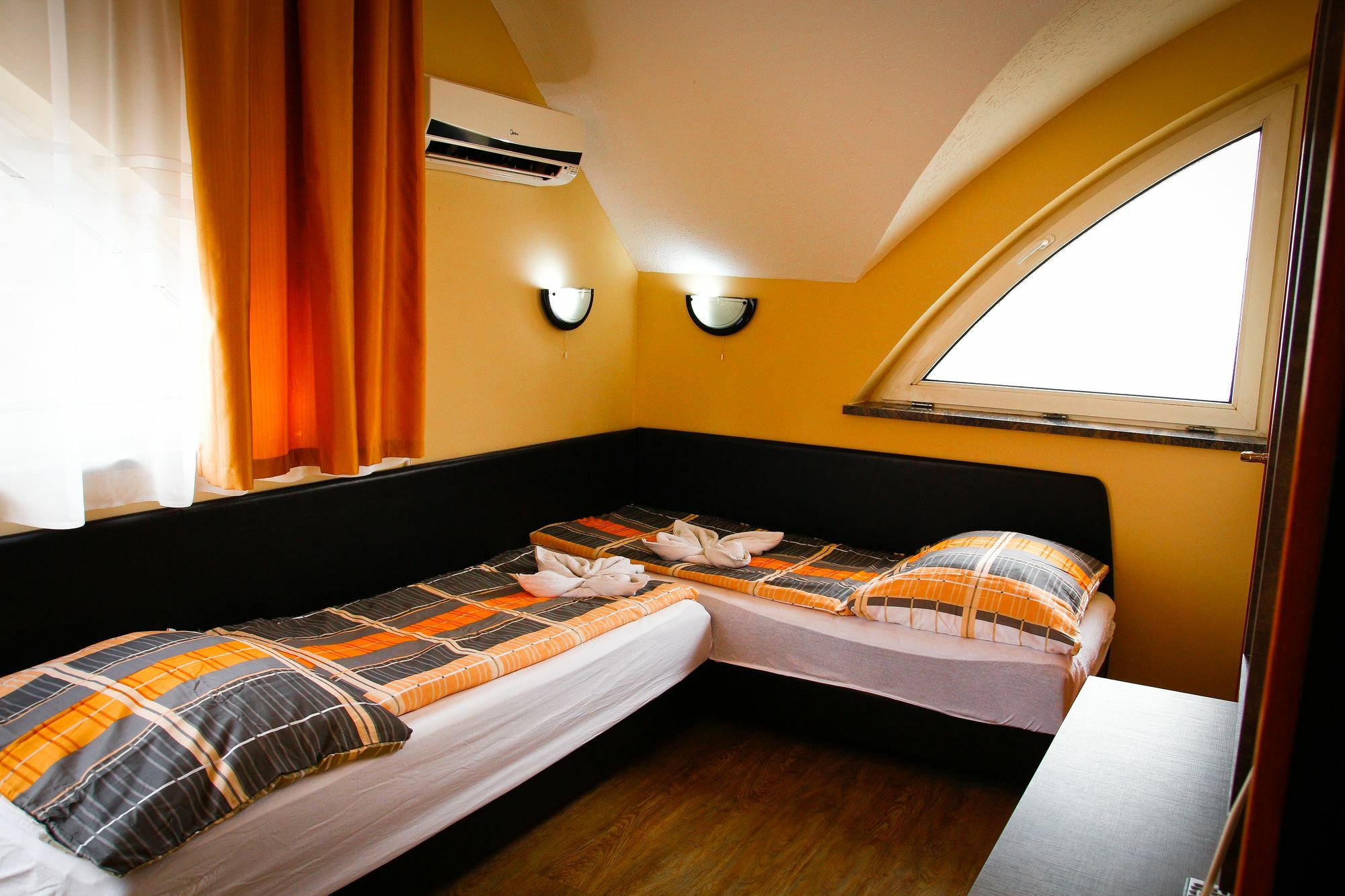 Princess Apartman Siofok Luaran gambar